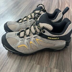 New Merrell Yokota 2 hiking shoes‎